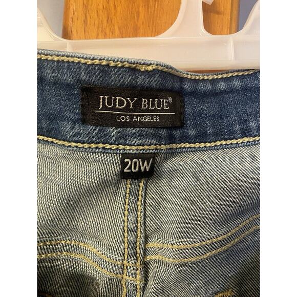 Judy Blue Straight Fit Stretch Womens Plus 20W Distressed Raw Hem Denim Jeans - Picture 2 of 16